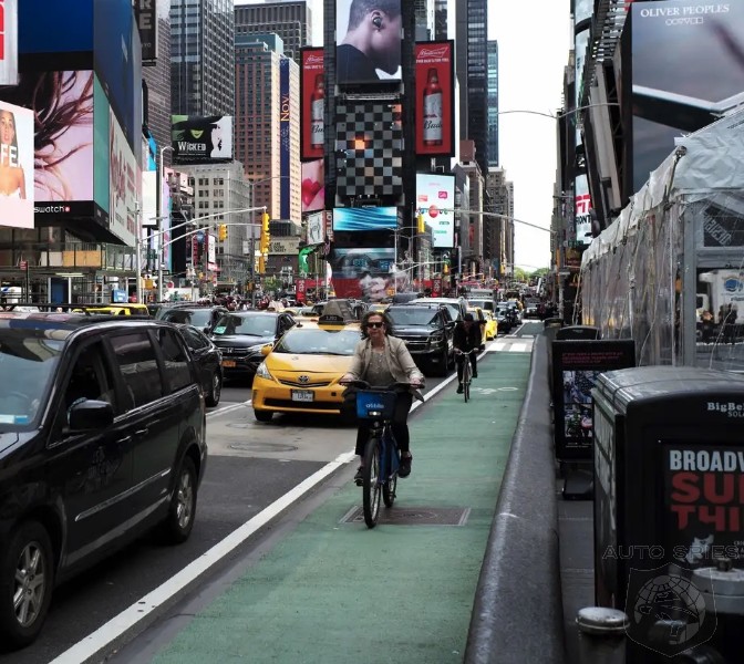 Proposed Program Pays Bounty For New Yorkers To Tattle On Vehicle Owners Blocking Bike Lanes